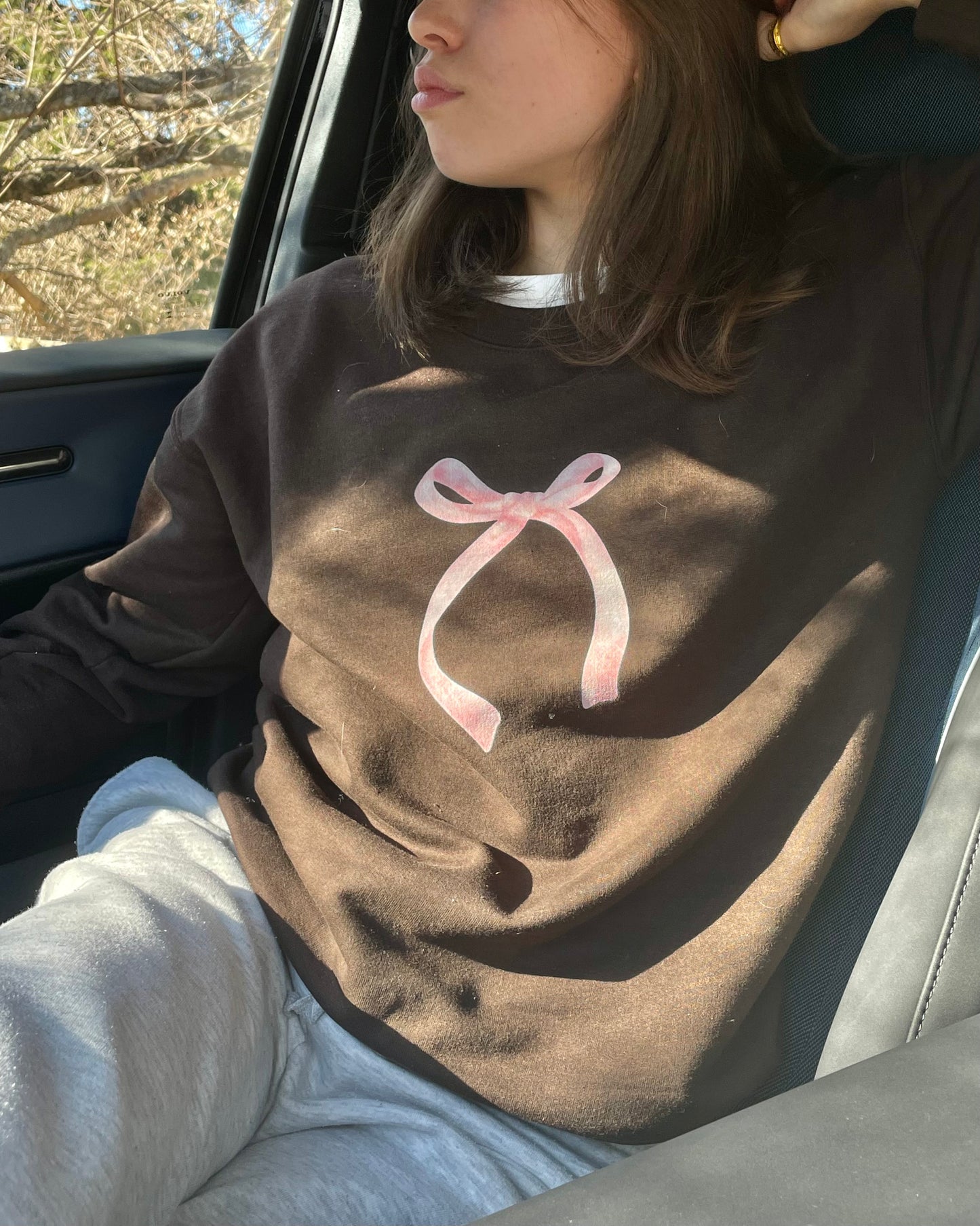 Bow sweatshirt