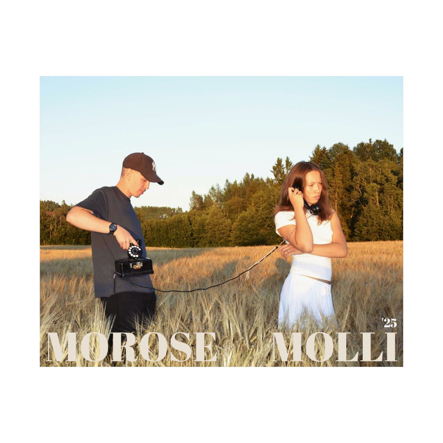 RINGER DEG Poster MOLLI x Olly